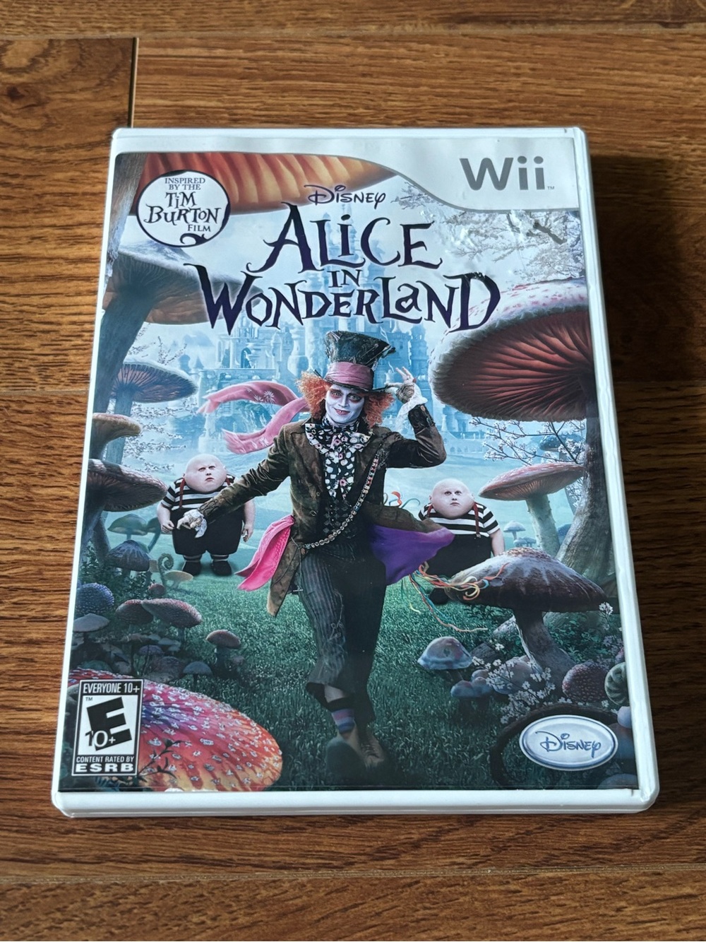Disney Alice in Wonderland Wii Game - White, Purple, Green, Pink